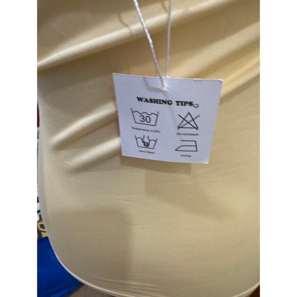 NWT Women's Yellow Cold Shoulder Bodycon Blouse Top Small - Picture 5 of 11